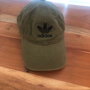 Adidas army green baseball hat